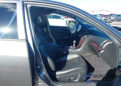 2011 Infiniti G37 Journey z USA, uszkodzony, nr VIN JN1CV6AP6BM502863